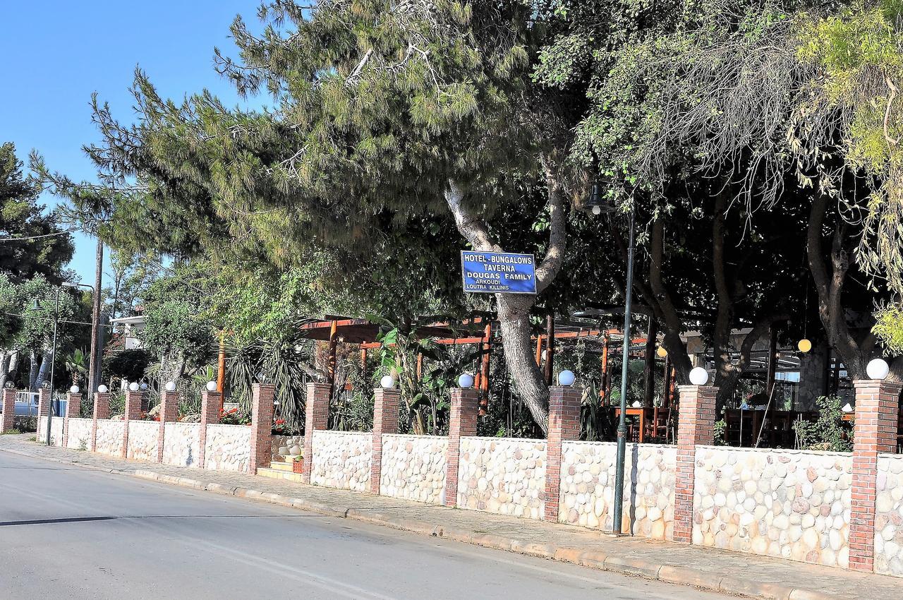Hotel Dougas Arkoudi Extérieur photo